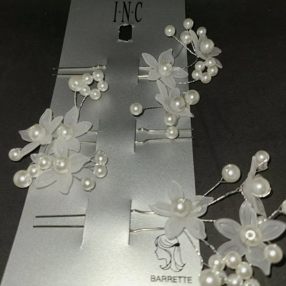 INC Silver Tone Flower Pearl Imitation Pin - Picture 2 of 3